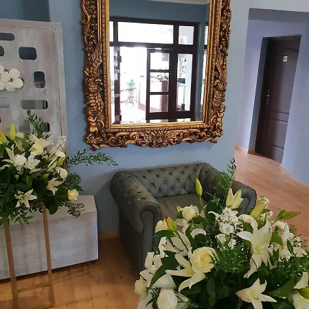 Jachtowa I Restauracja 4* שצ'צ'ין