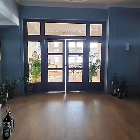 Jachtowa I Restauracja לינה וארוחת בוקר