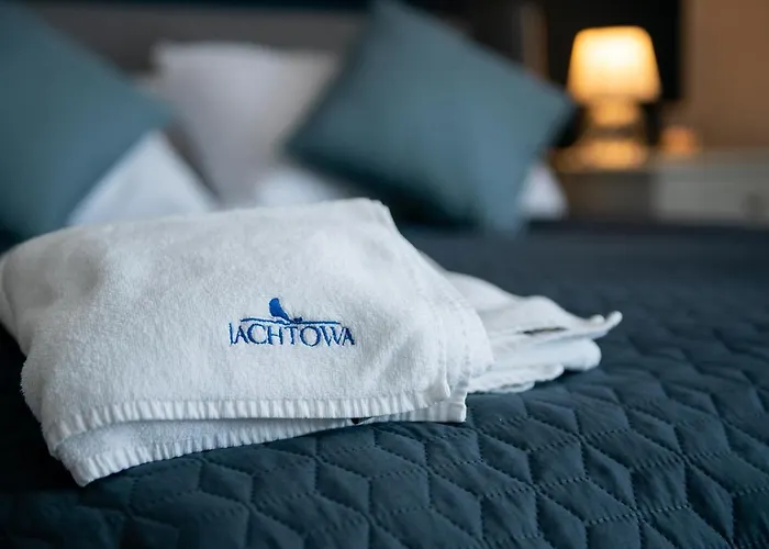 Jachtowa I Restauracja 4* Szczecin